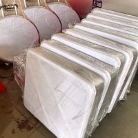 Hộp đèn hút nổi